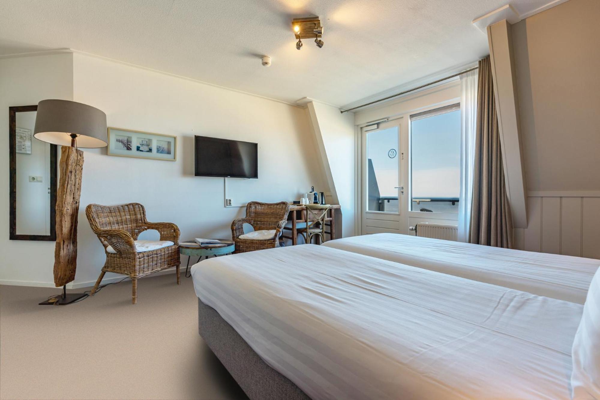 Strandhotel Noordzee Hotel