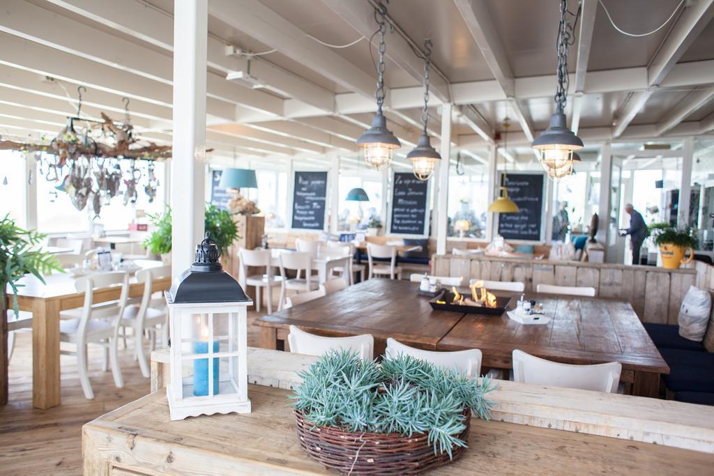 Strandhotel Noordzee Hotel 3*